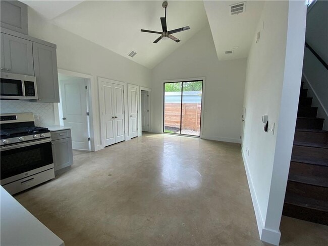 6505 Grover Ave in Austin, TX - Building Photo - Building Photo