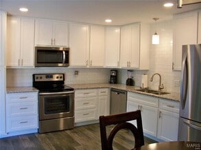 4828 Danebury Dr in St. Louis, MO - Building Photo - Building Photo