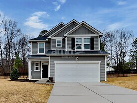 54 Gregory Dr in Clayton, NC - Building Photo