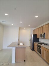 11680 Hamilton Lk Ave in Las Vegas, NV - Building Photo - Building Photo