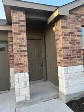 408 Golden Grove Pkwy in San Marcos, TX - Building Photo - Building Photo