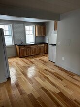 77 Rose St, Unit #1 in Burlington, VT - Building Photo - Building Photo