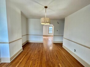 1328 N Washington St, Unit 2 in Wilmington, DE - Building Photo - Building Photo