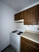 92 Palomino Dr in Weirton, WV - Building Photo - Building Photo
