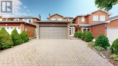 71 Olivewood Dr in Markham, ON - Building Photo - Building Photo