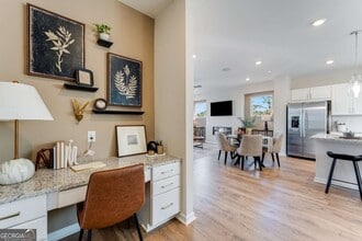 5731 Plaza Dr SE in Mableton, GA - Building Photo - Building Photo