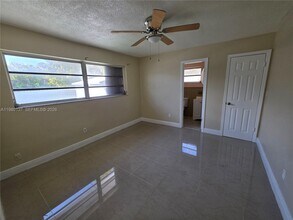 20630 Manta Dr in Cutler Bay, FL - Building Photo - Building Photo