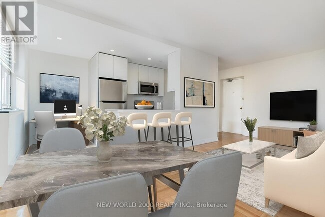 property at 1220-1220 Bayview Ave