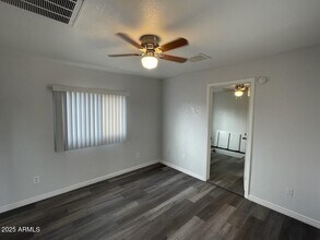 737 S 2nd St in Phoenix, AZ - Building Photo - Building Photo