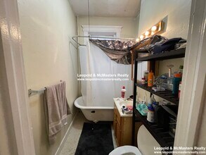 67 Gordon St, Unit 5 in Boston, MA - Building Photo - Building Photo