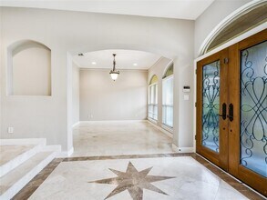 1014 Challenger in Lakeway, TX - Building Photo - Building Photo