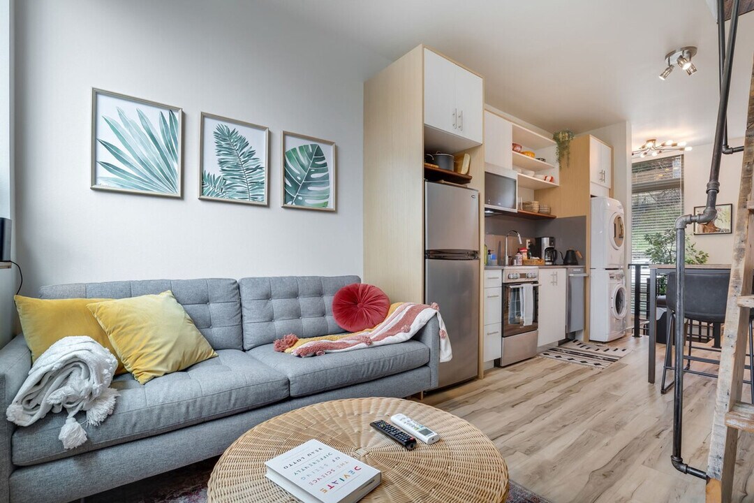 3843 20th Ave SW in Seattle, WA - Building Photo