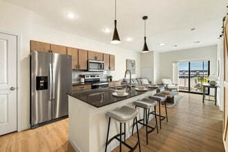 The Standard on 32nd in West Fargo, ND - Foto de edificio - Building Photo