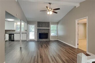 1702 Hickory Grove Trail NW in Acworth, GA - Building Photo - Building Photo