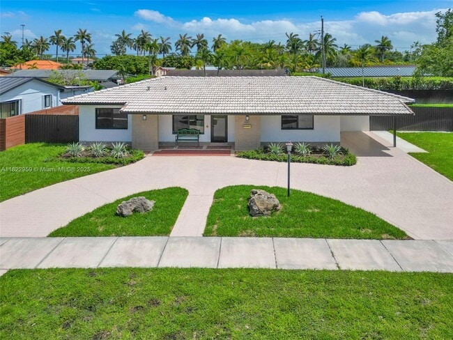 9140 SW 45th Ter