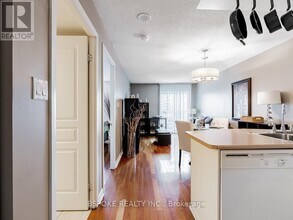 323 Richmond St E in Toronto, ON - Building Photo - Building Photo