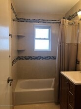 164 Wharfside Dr in Monmouth Beach, NJ - Building Photo - Building Photo