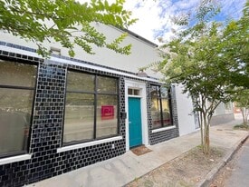 1216 E Broad St in Savannah, GA - Building Photo