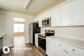 5323 Landreaux Dr in Raleigh, NC - Building Photo - Building Photo