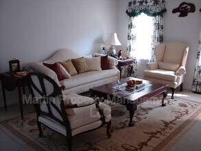 43 Juniper St in Billerica, MA - Building Photo - Building Photo