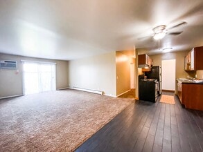 The Rockwell Apartments in Madison, WI - Building Photo - Building Photo