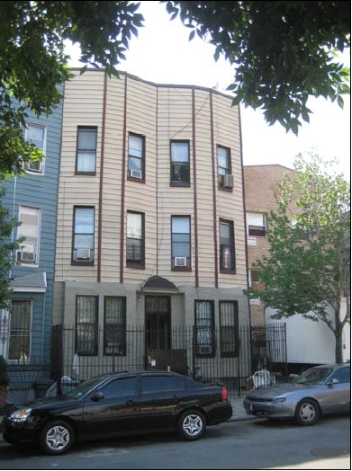 1044 Decatur St in Brooklyn, NY - Building Photo