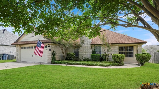 1046 River Rock in New Braunfels, TX - Foto de edificio - Building Photo