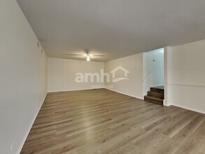 2012 Primrose Dr in Plainfield, IL - Building Photo - Building Photo