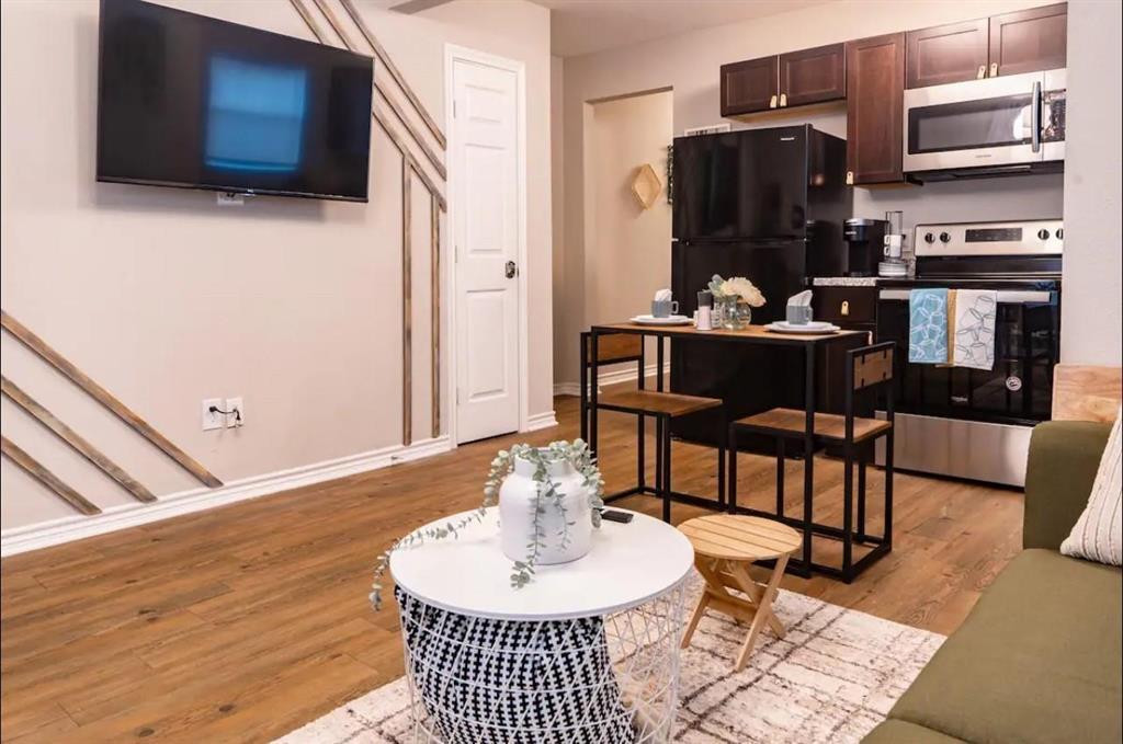 2415 McGowen St-Unit -2 in Houston, TX - Building Photo