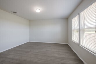 115 Rock Nettle in New Braunfels, TX - Building Photo - Building Photo