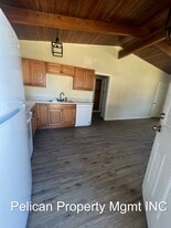 1339 California Ave in Klamath Falls, OR - Building Photo