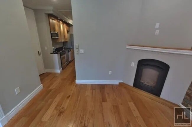 2nd Avenue in New York, NY - Building Photo - Building Photo