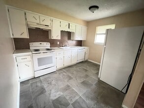 425 W Avenue C in Killeen, TX - Building Photo - Building Photo