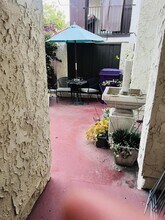 659 W Terrylynn Pl in Long Beach, CA - Foto de edificio - Building Photo