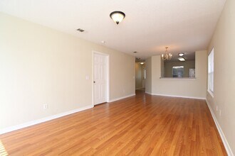 2013 Marquesas Ln in Pensacola, FL - Building Photo - Building Photo