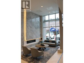 908-1908 Quayside Dr in New Westminster, BC - Building Photo - Building Photo