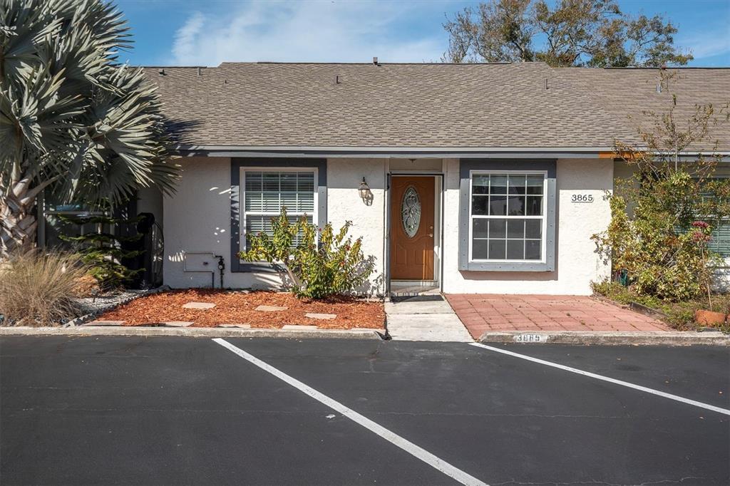 3865 El Camino Ct in Largo, FL - Building Photo