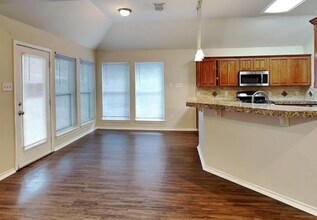 9228 August 32rd# Run in Arlington, TX - Building Photo - Building Photo