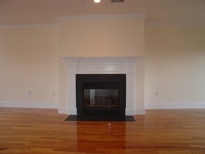 50 B St in Boston, MA - Building Photo - Building Photo