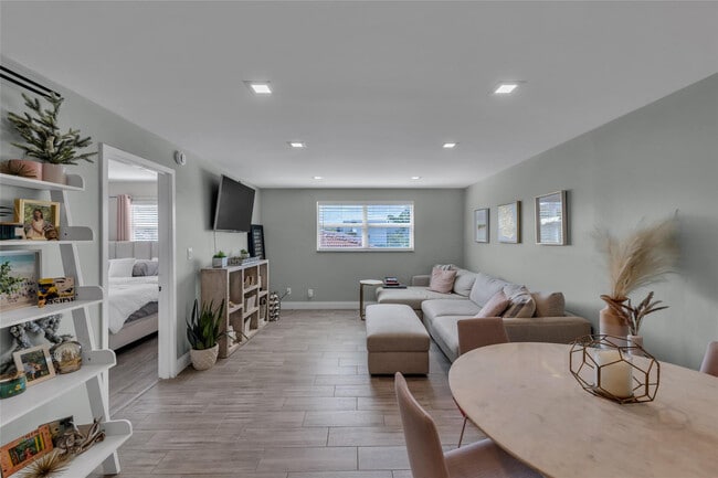 property at 611 NE 14th Ave