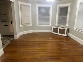 141 Belmont St-Unit -1 in Everett, MA - Building Photo - Building Photo