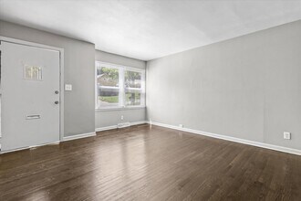 8023 Garfield Ave in Kansas City, MO - Building Photo - Building Photo
