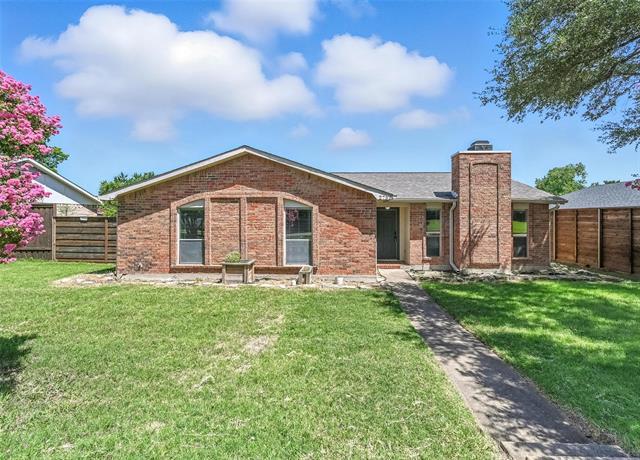 2733 E Wentwood Dr