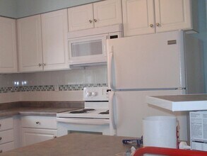 410 Orange St in Jackson, MI - Building Photo - Building Photo