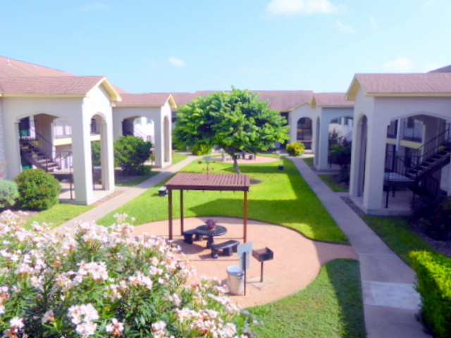 Paseo Del Sol Apartments in McAllen, TX - Foto de edificio