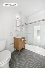 317 W 51st St in New York, NY - Building Photo - Building Photo