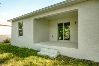 28118 Pasadena Dr in Punta Gorda, FL - Building Photo - Building Photo