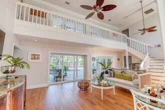 5125 SE Matousek St in Stuart, FL - Building Photo - Building Photo