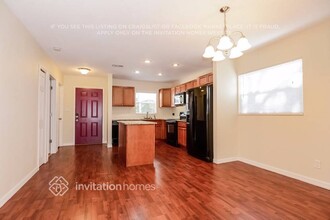 2512 Casilla Way S in St. Petersburg, FL - Building Photo - Building Photo