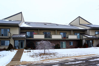 Prairie Ridge Apartments in Mount Horeb, WI - Building Photo - Building Photo